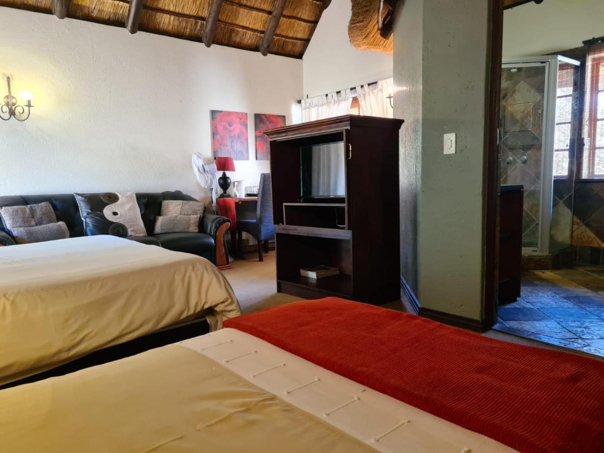 Khaya Africa Lodge *